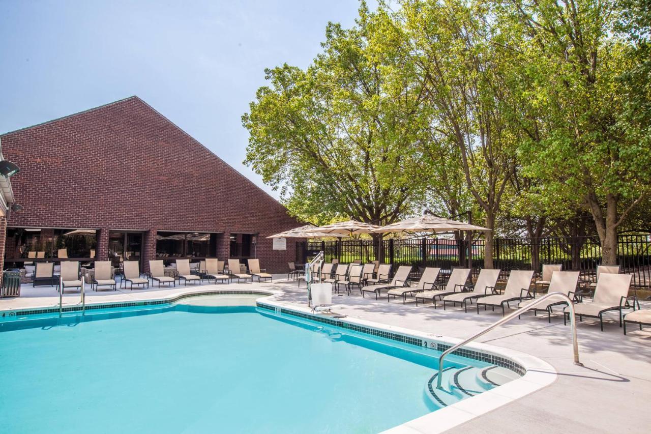 Delta Hotels By Marriott Baltimore Хънт Вали Екстериор снимка