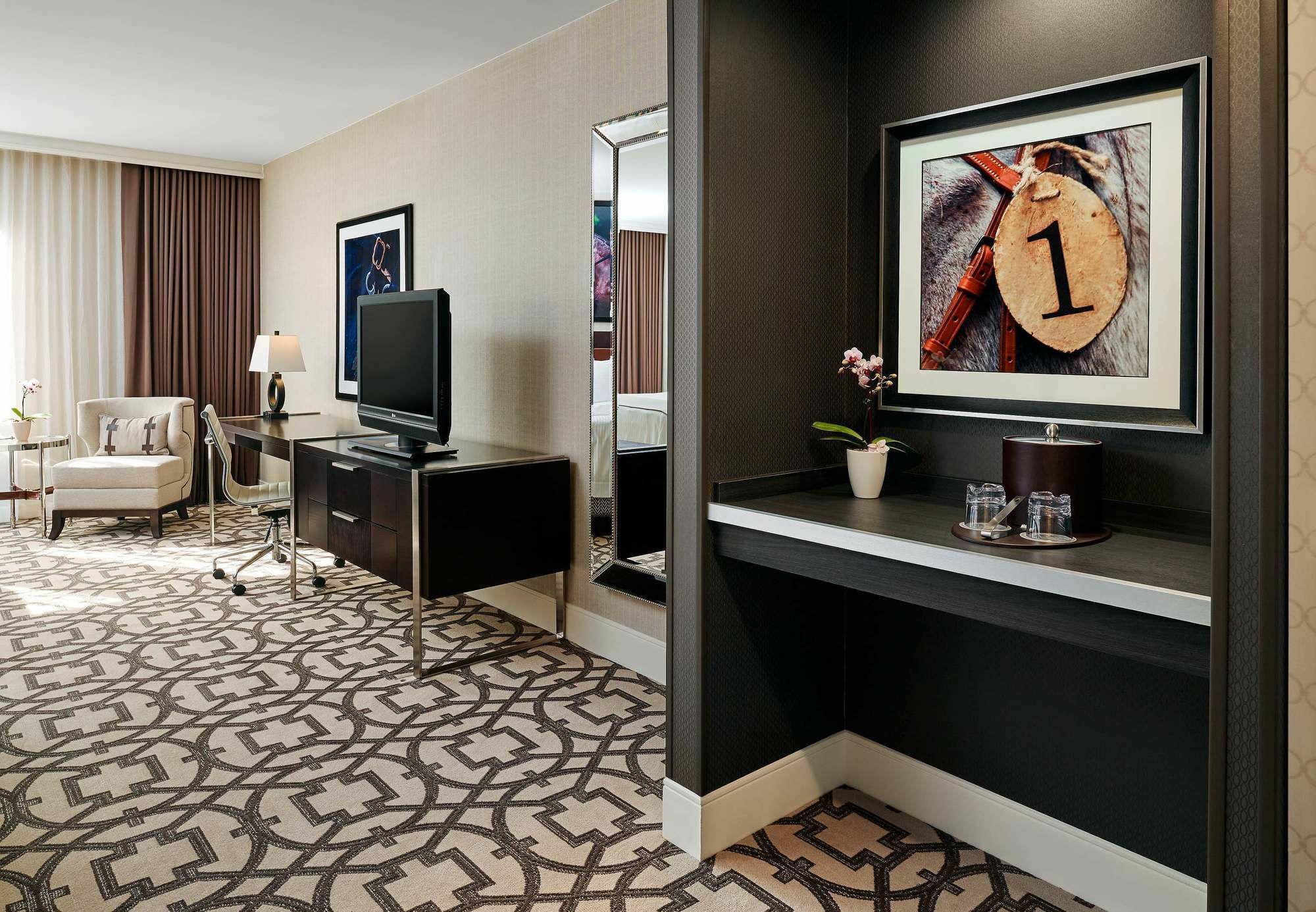 Delta Hotels By Marriott Baltimore Хънт Вали Екстериор снимка